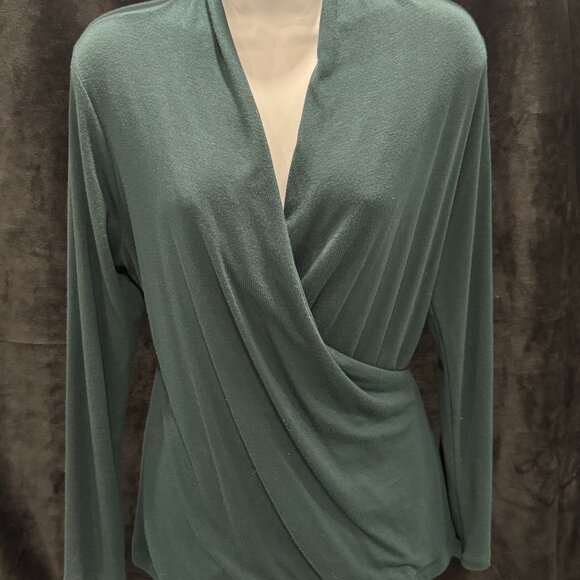Banana Republic Tops - Banana Republic green wrap top, size PL